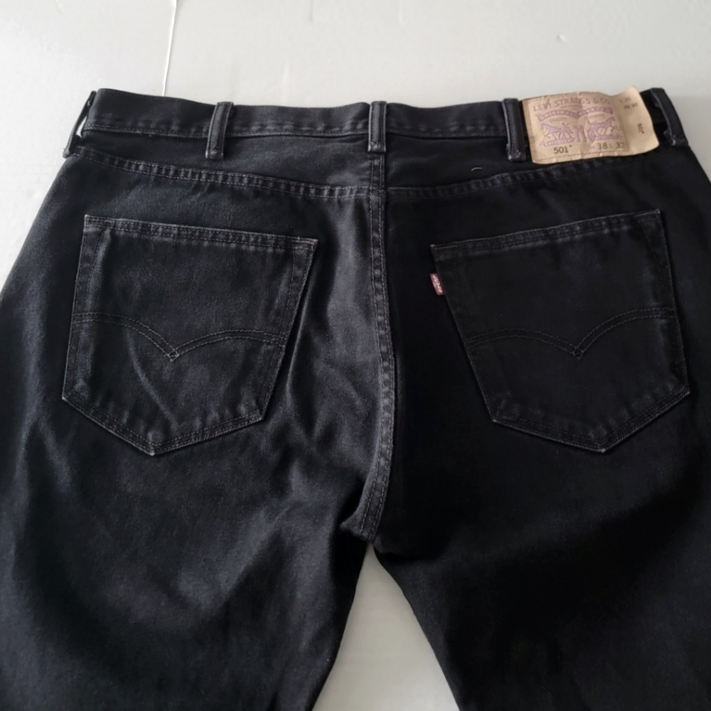 Levi's 501 Original Straight Leg Button  Fly Black Jeans  Size ( 37.5" ×27") - Picture 14 of 15